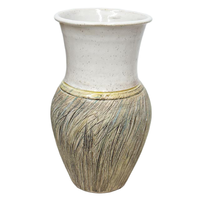 8" Scratch Vase