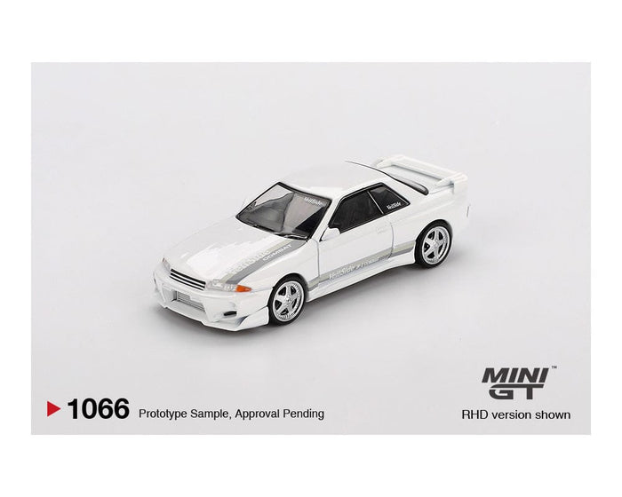 Nissan Skyline GT-R (R32) VeilSide Combat C-I White Mini GT MGT01066-BL